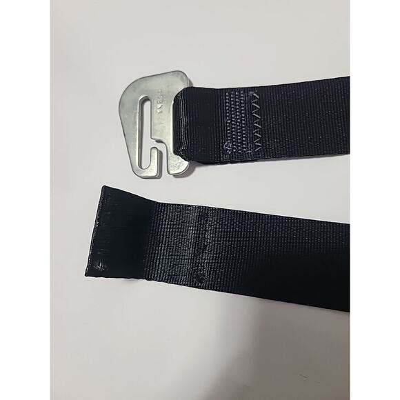 Diono RX Seat Belt Strap Harness Rear Metal Plate Adjuster retainer Part Black. - Picture 1 of 5